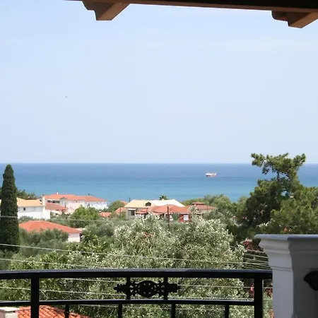 Odysseas Apartmán *